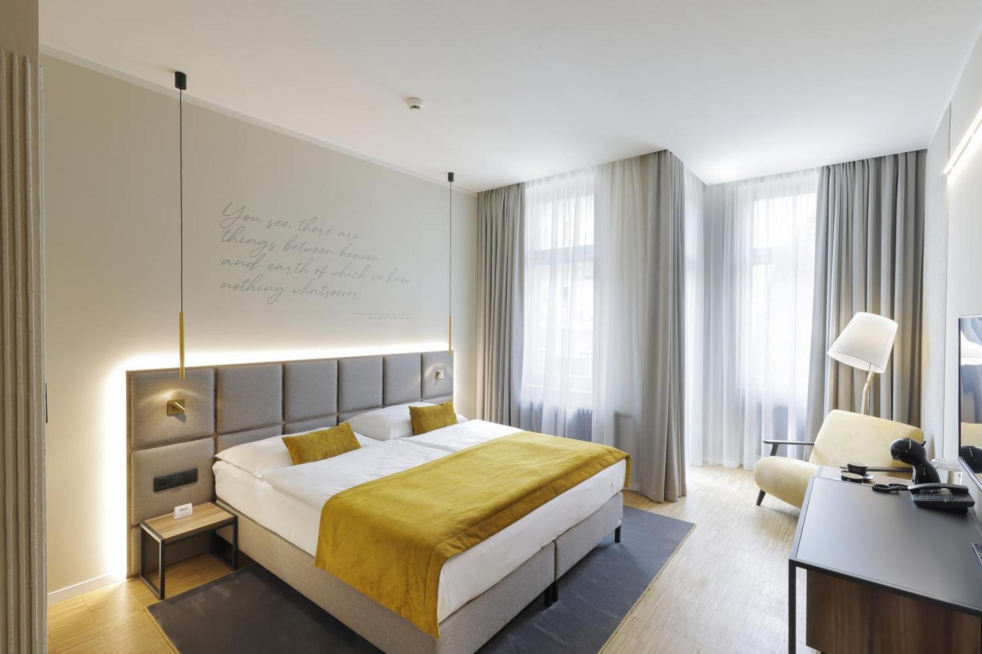 Prokop Square 4* Praga